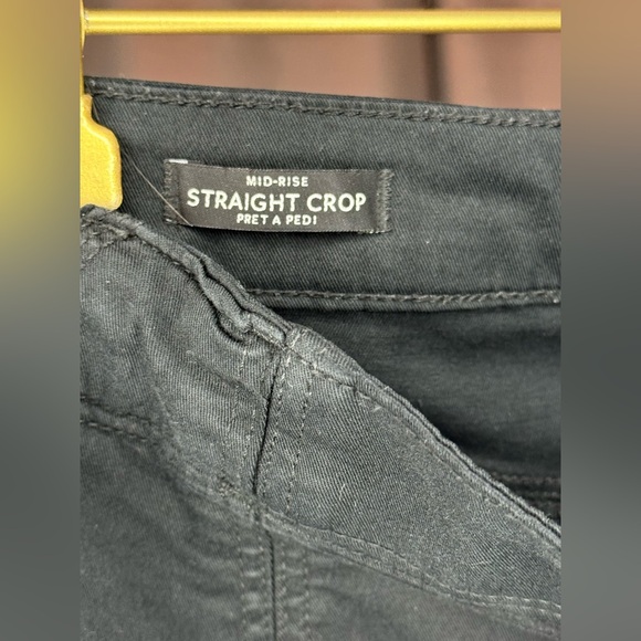 WHBM Black Pret-a-Pic Crop Pant – Size 8P, Petite - Gold Hardware - Picture 12 of 14